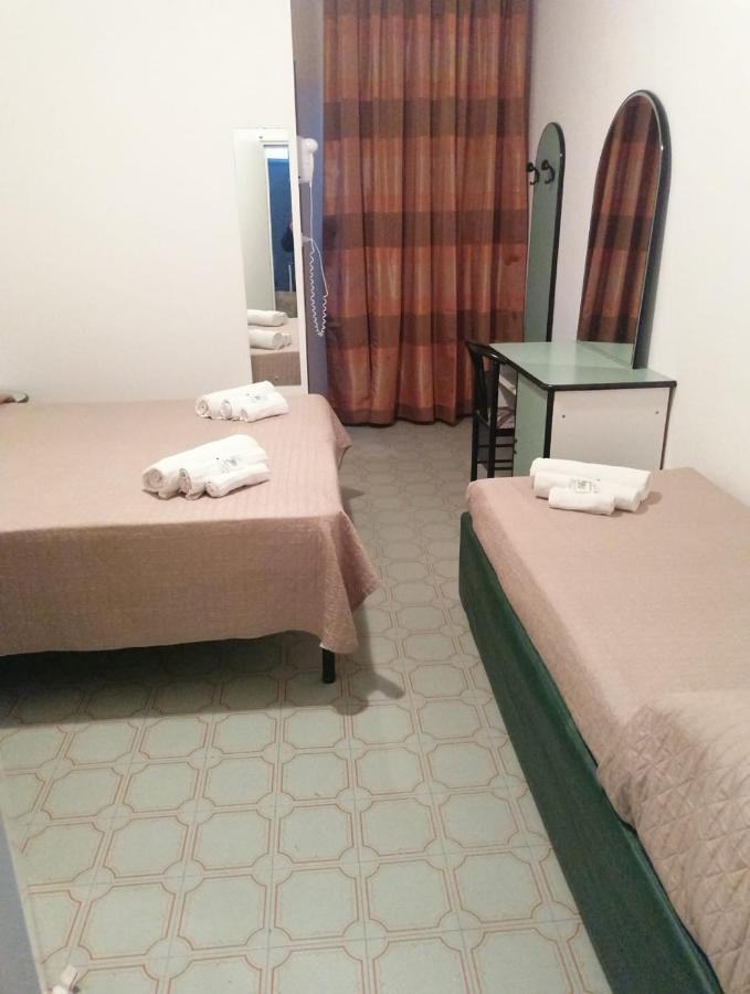 Hotel Magriv Rimini Ngoại thất bức ảnh