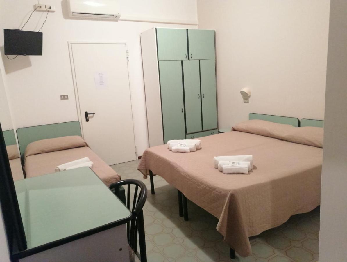 Hotel Magriv Rimini Ngoại thất bức ảnh