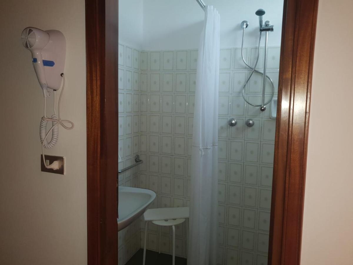 Hotel Magriv Rimini Ngoại thất bức ảnh
