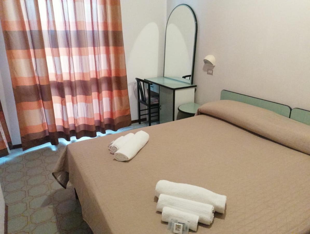 Hotel Magriv Rimini Ngoại thất bức ảnh