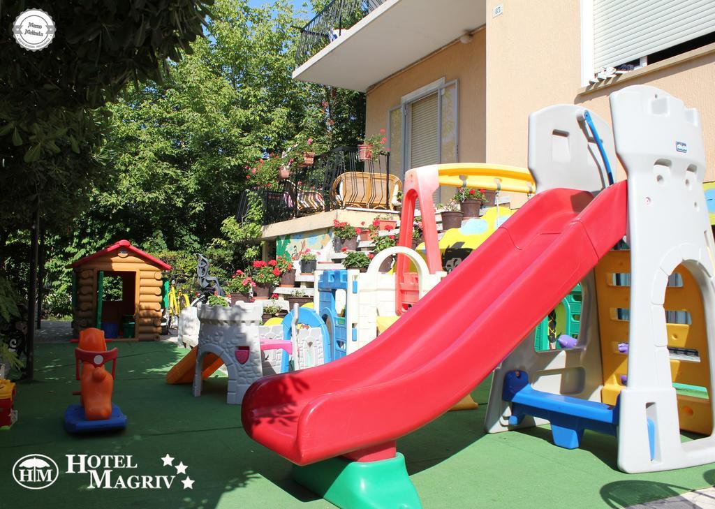 Hotel Magriv Rimini Ngoại thất bức ảnh