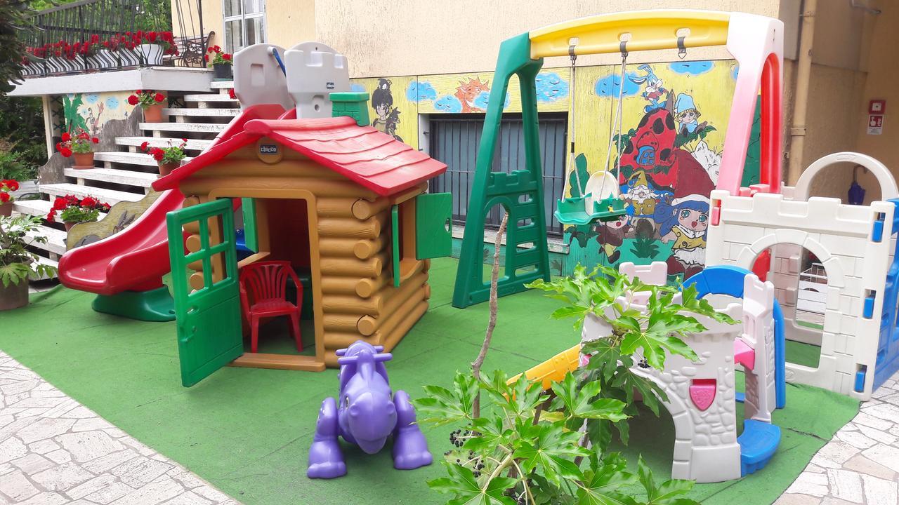 Hotel Magriv Rimini Ngoại thất bức ảnh